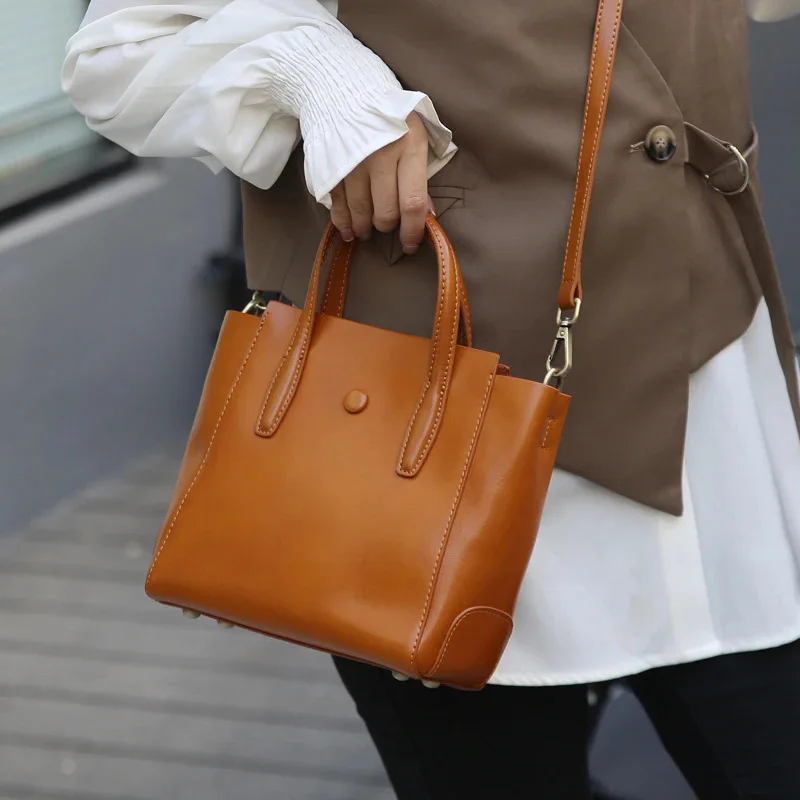 Fashion Genuine Leather Women's Shoulder Bag 2025 cowhide Versatile Crossbody bag luxury design handbag Female tote bag as gift